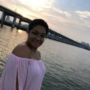 Meet your Posher, Savannah